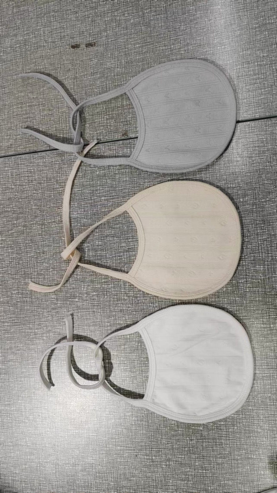 Pointelle Bib