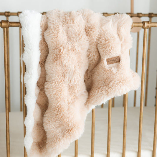 Plush Cloud Blanket - Warm Beige / Cream