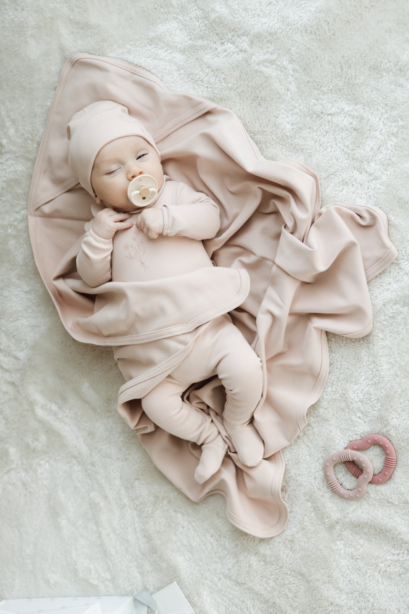 Sweet Beginnings – Baby Girl Full Bundle