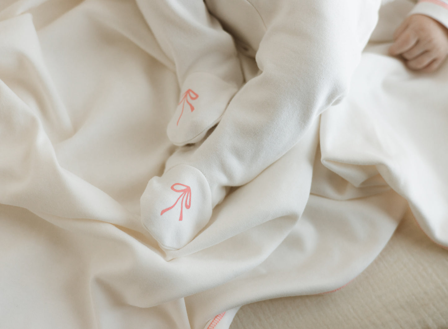Petal & Leaf Layette Set - Soft Bow