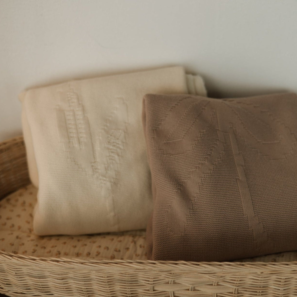 Luxury Knit Fur Blanket - Leaf - Celeste